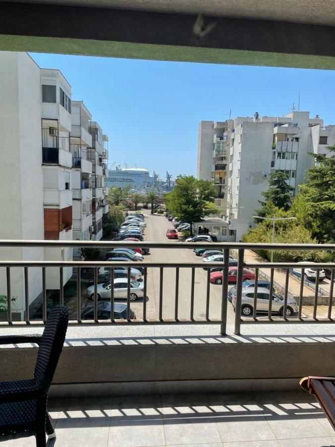 Seaview Apartment Bar Exterior foto